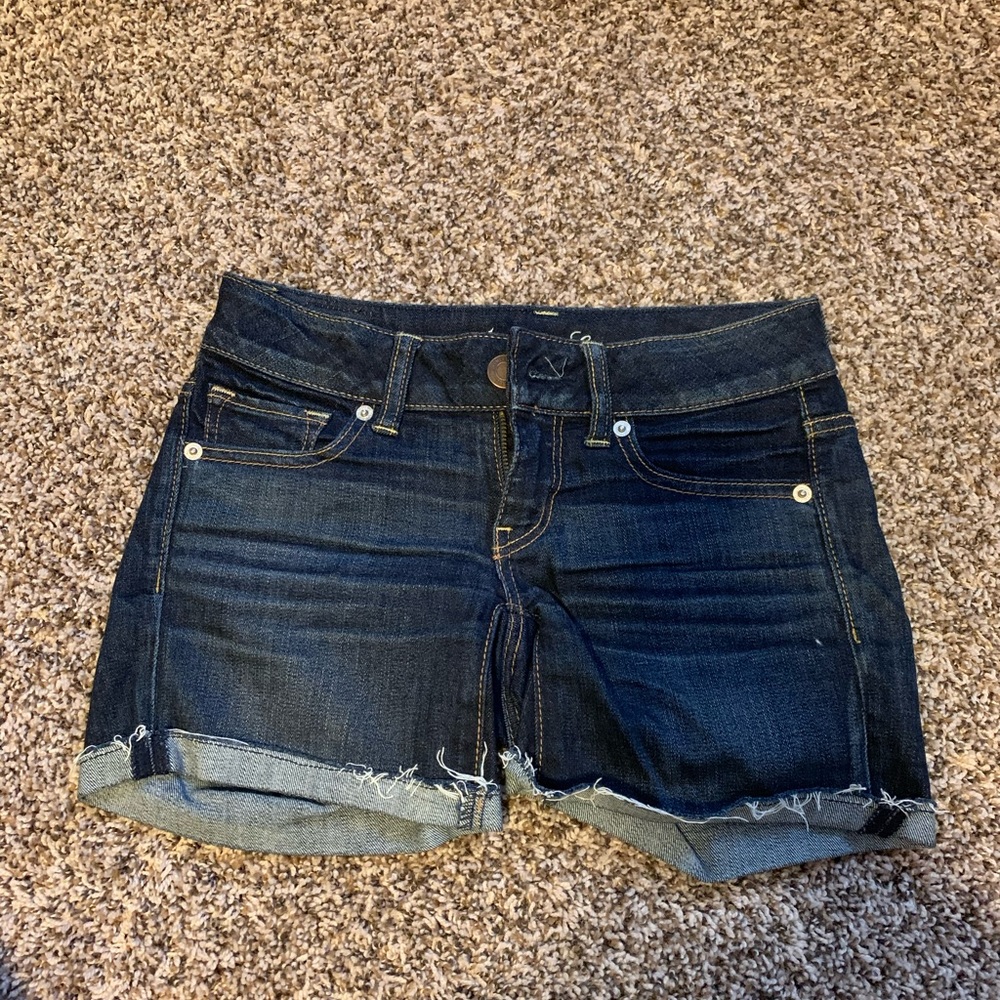 Women’s American Eagle shorts